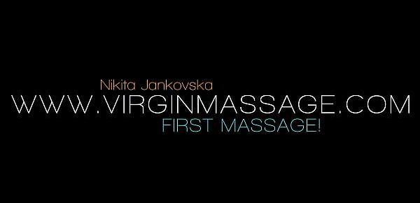 First time pussy massage of Nikita Jankovska